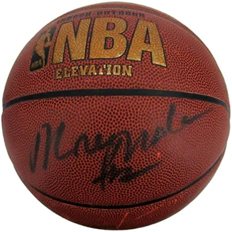 Moses Malone HOF Rockets, NBA Basketbol JSA 159491 İmzalı Basketbol Toplarını İmzaladı