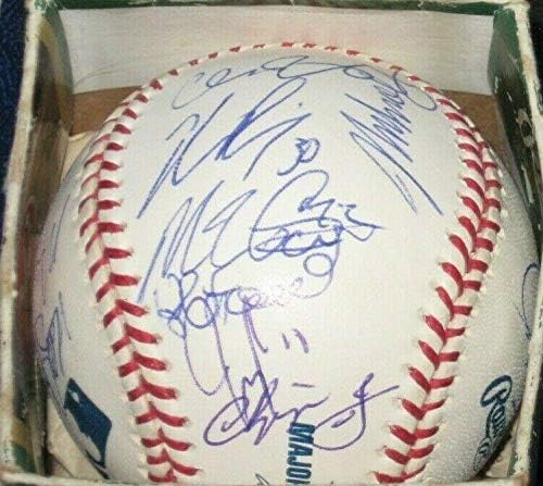 2005 Atlanta Braves Takımı imzalı MLB Beyzbol JONES SMOLTZ MCCANN COX İmzalı Beyzbol Topları imzaladı